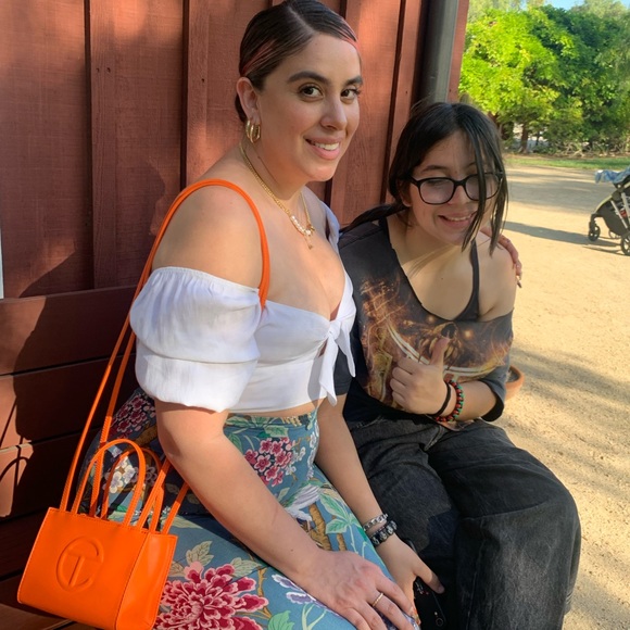 Meet your Posher, Jazmin Skyler - Picture 8 of 17